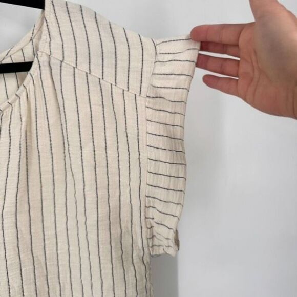 Joie‎ Striped Top Gauzy Fringe Tie Peasant Boho SS Shirt Small White Black - Picture 3 of 11